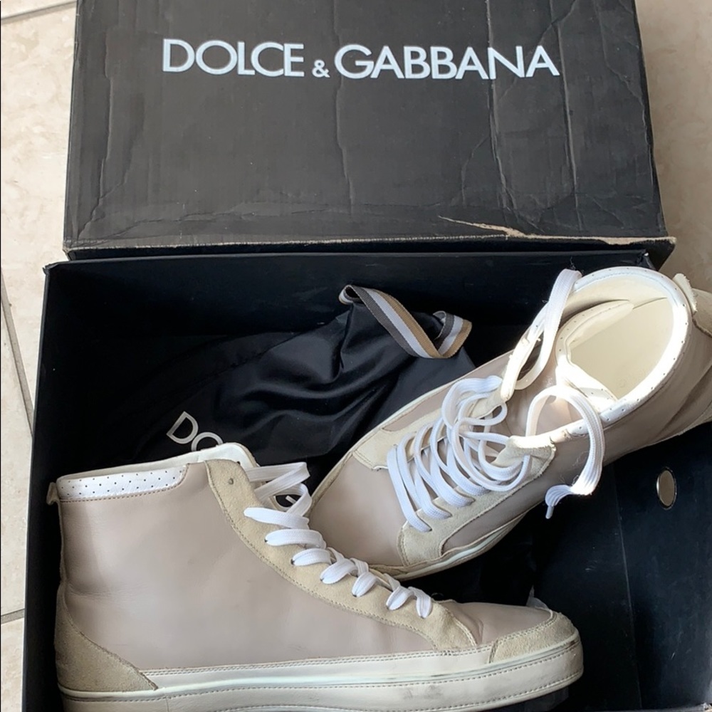 MENS DOLCE & GABBANA SNEAKER CREAM SIZE 11 (AS IS)